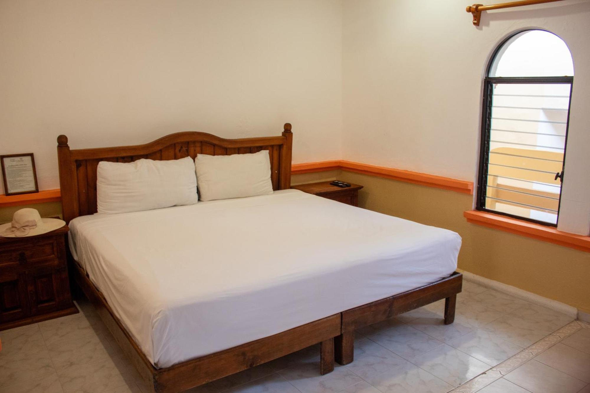 Hotel Vista Caribe 5Ta Av A 5 Pasos De La Playa Playa del Carmen Exterior foto
